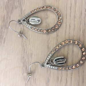 teardrop dangling earrings